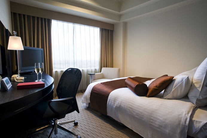 Hotel Ana Crowne Plaza