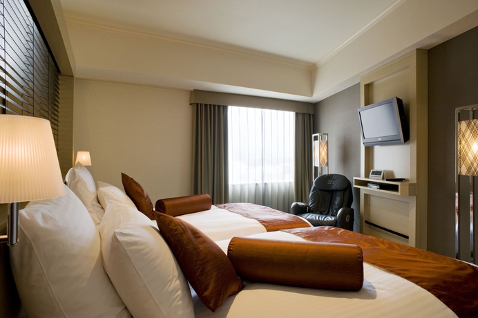 Hotel Ana Crowne Plaza