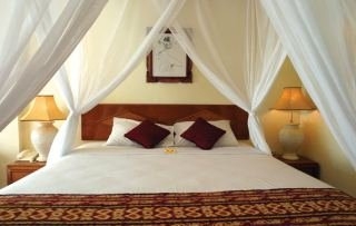 Hotel Aneka Beach Kuta