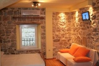 Hotel Apartamenti Stijena