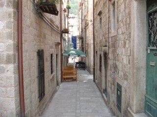Hotel Apartmani Nives