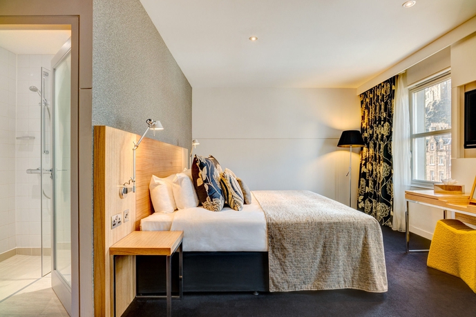 Hotel Apex City