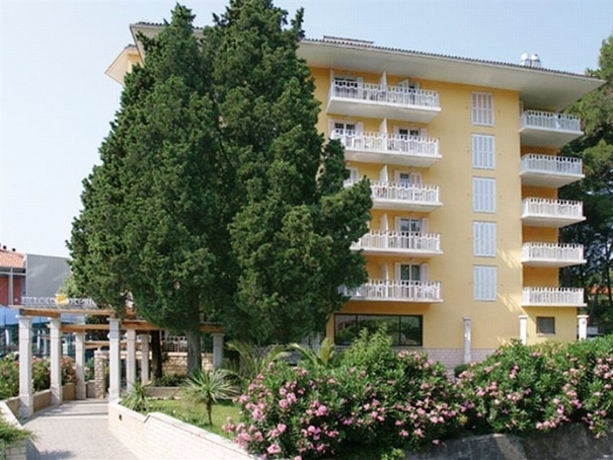 Hotel Apollo