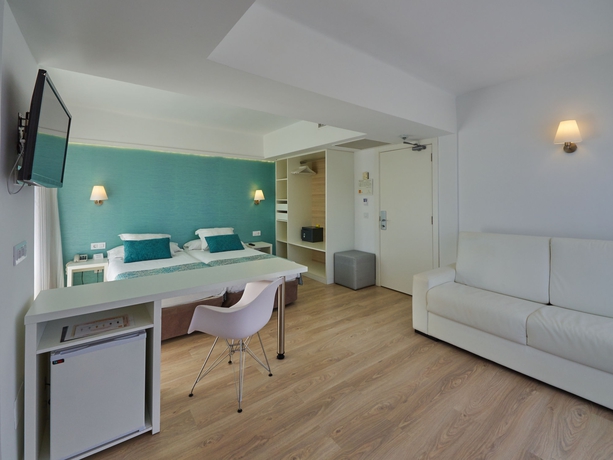 Hotel Apolo