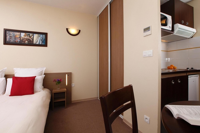 Hotel Appart City Nimes