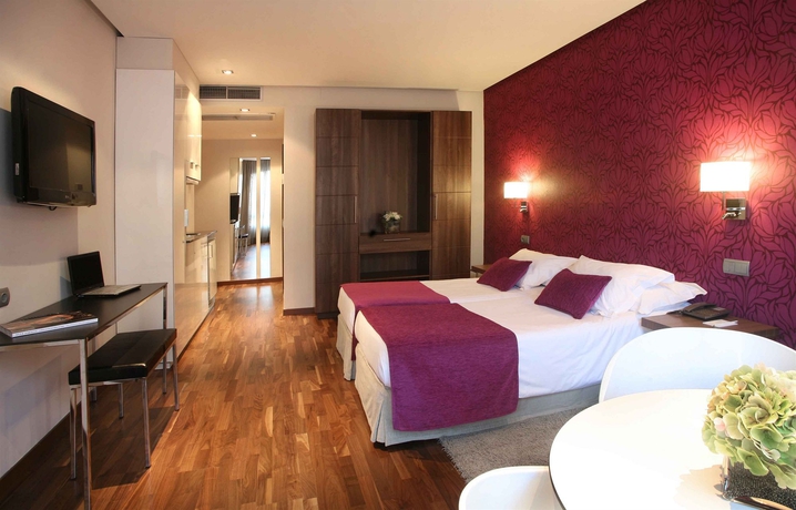 Hotel Aptosuite Jardines De Sabatini