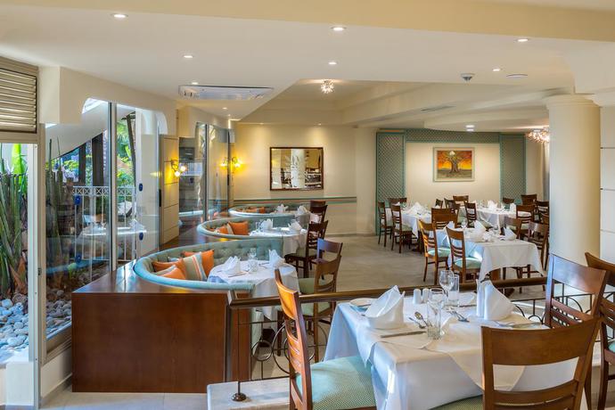 Hotel Aquamare Beach Hotel & Spa