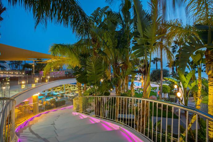 Hotel Aquamare Beach Hotel & Spa