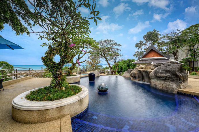 Hotel Aquamarine Resort And Villa