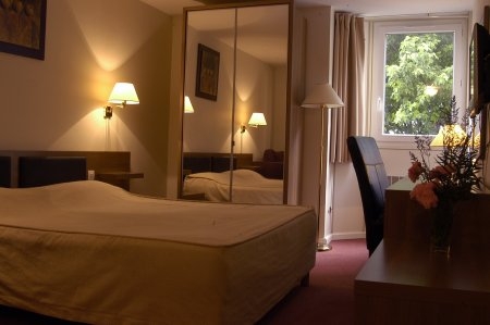 Hotel Arcantis Sevran Hotel