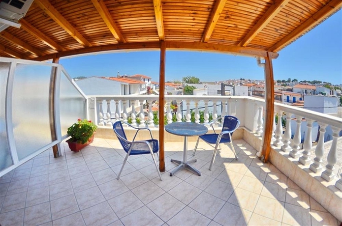Hotel Aretousa