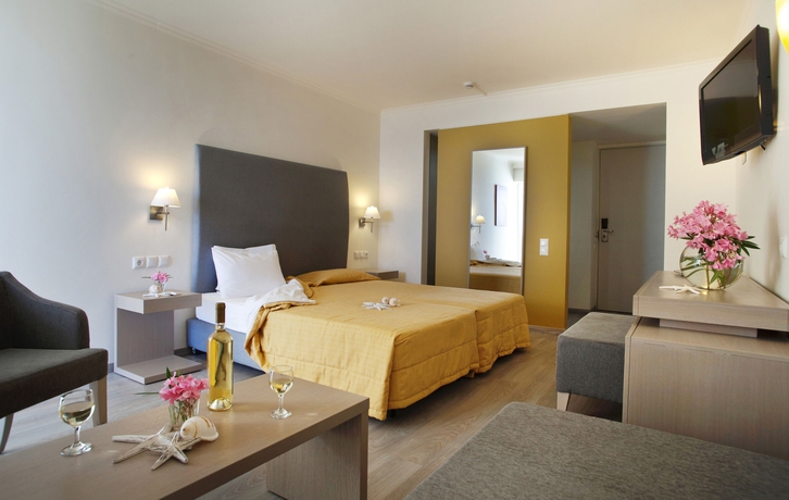 Hotel Arina Sand