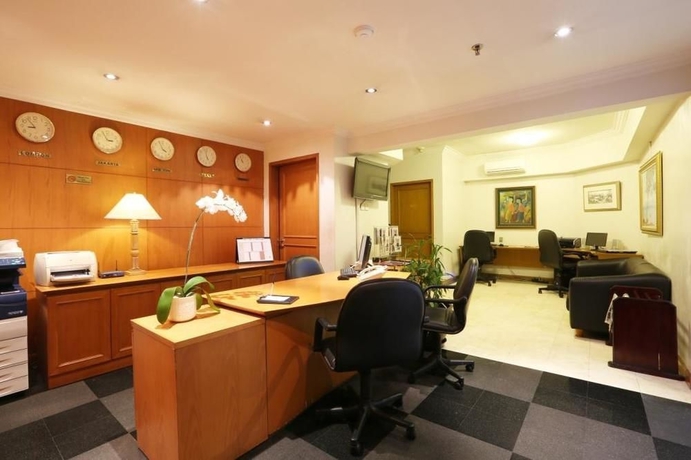Hotel Aryaduta Suites Semanggi
