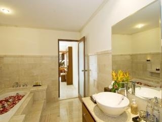 Hotel Asri Jewel Villas & Spa