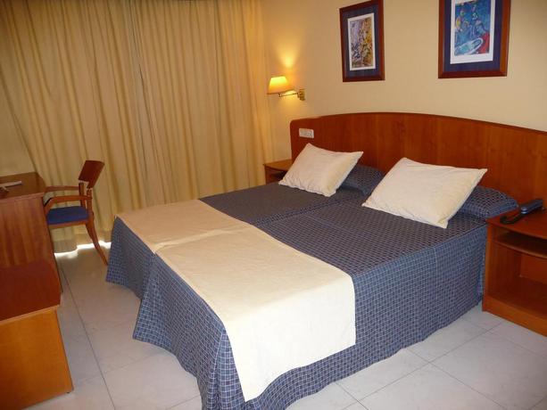 Hotel Atalaya Ii