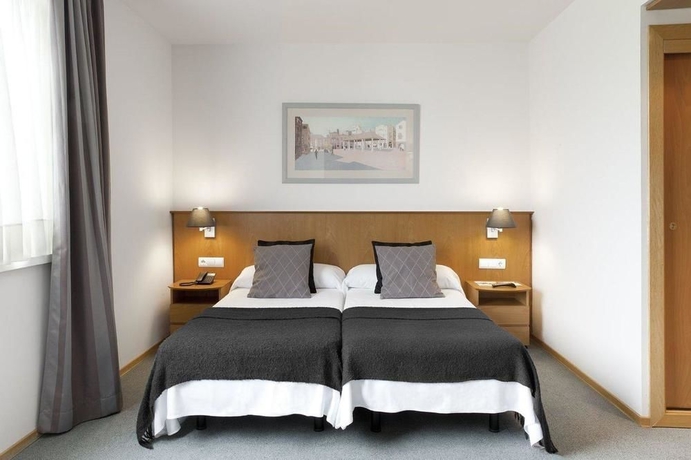 Hotel Atenea Valles