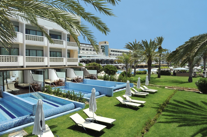Hotel Athena Beach
