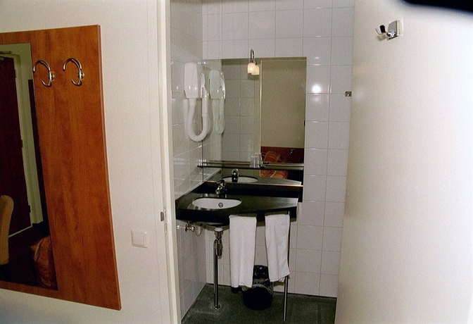 Hotel A-train