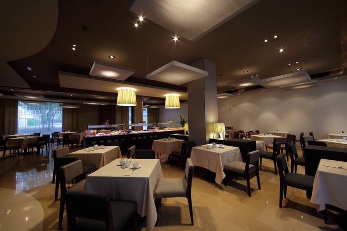 Hotel Attica 21 Barcelona Mar (ex Husa Barcelona Mar) 
