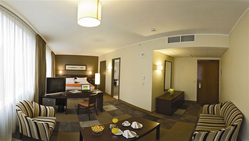 Hotel Atton El Bosque