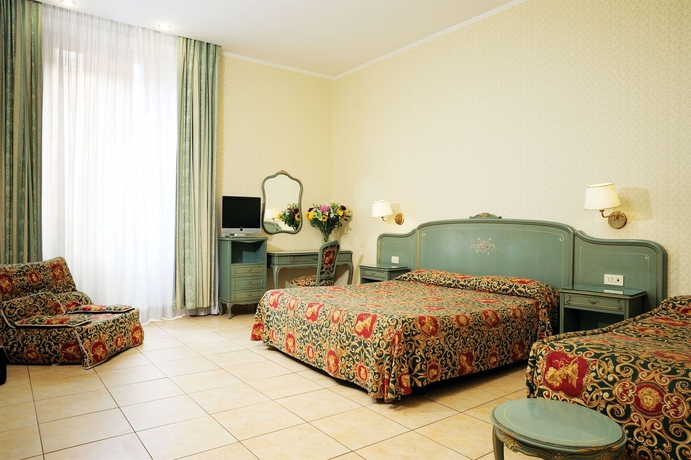 Hotel Augustea