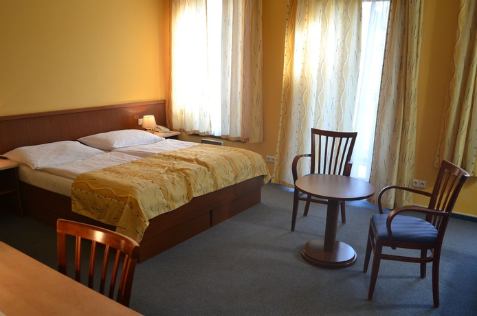 Hotel Austria Suites