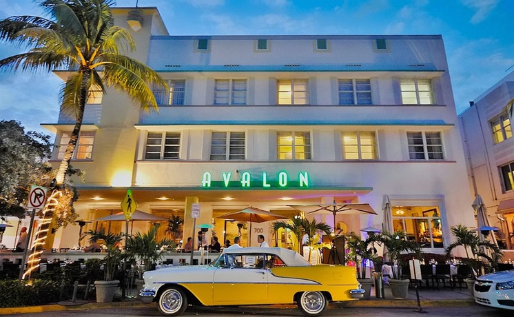 Hotel Avalon