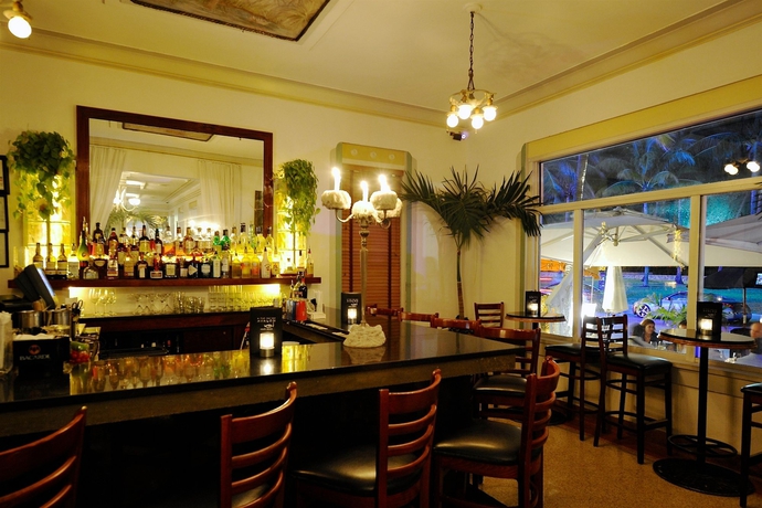 Hotel Avalon