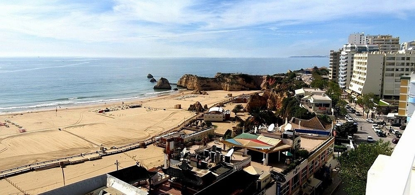 Hotel Avenida Praia