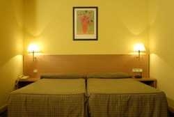 Hotel Avis Alcolea