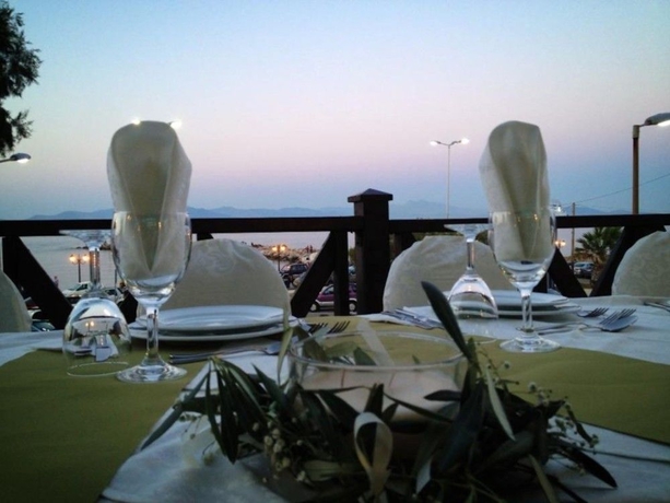 Hotel Avra