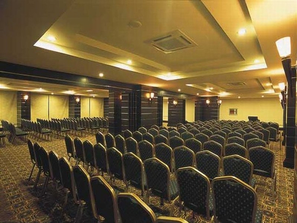 Hotel Aydinbey Famous Resort