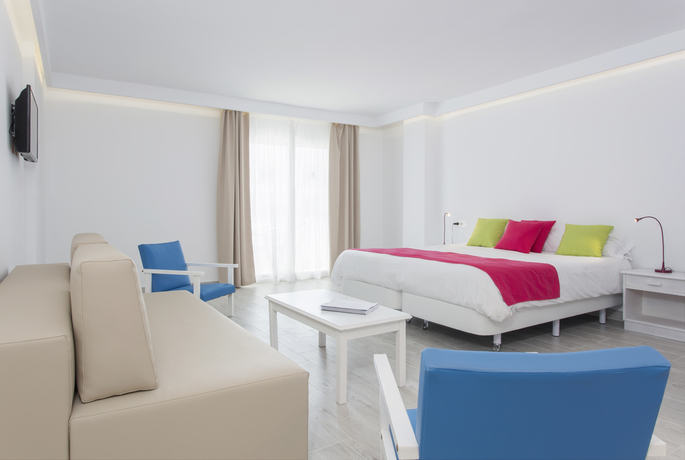 Hotel BS Cala Guya Mar
