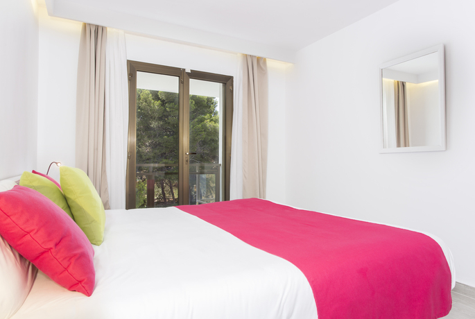 Hotel BS Cala Guya Mar