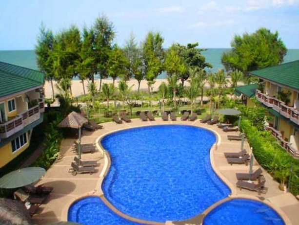 Hotel Bacchus Home Resort