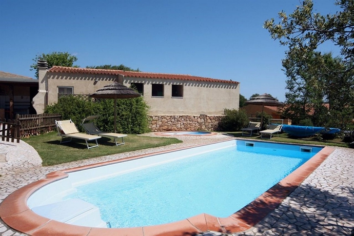 Hotel Baia Salinedda