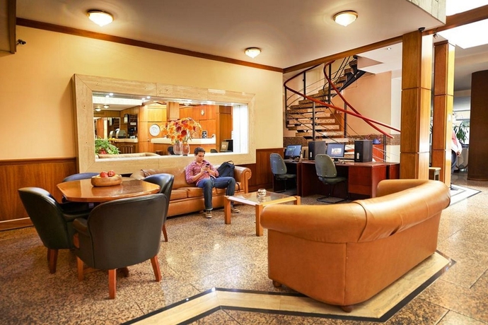 Hotel Balmoral Plaza Hotel