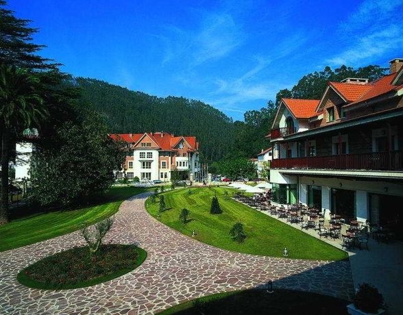 Hotel Balneario De Puente Viesgo