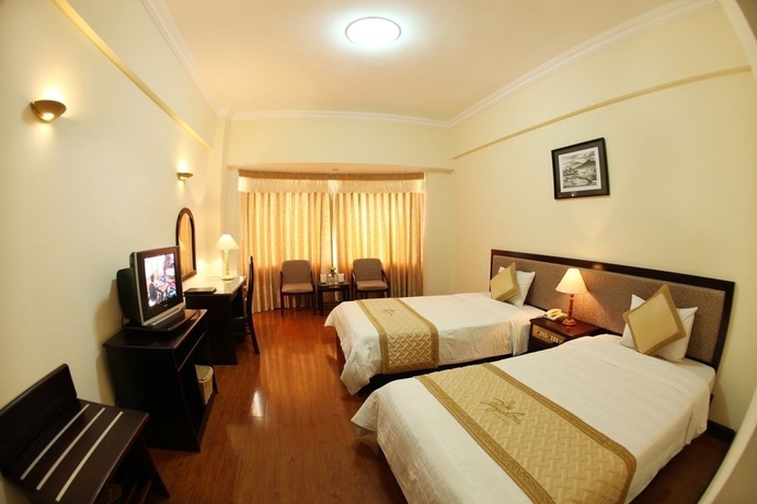Hotel Bamboo Green Central