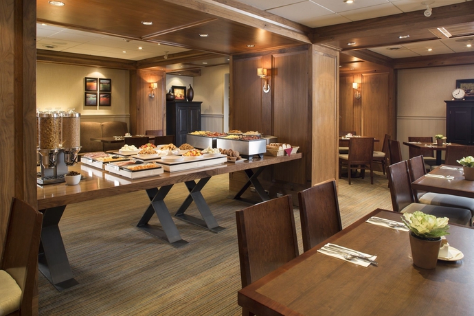 Hotel Banff Aspen Lodge