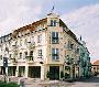 Hotel Barbacan Palace