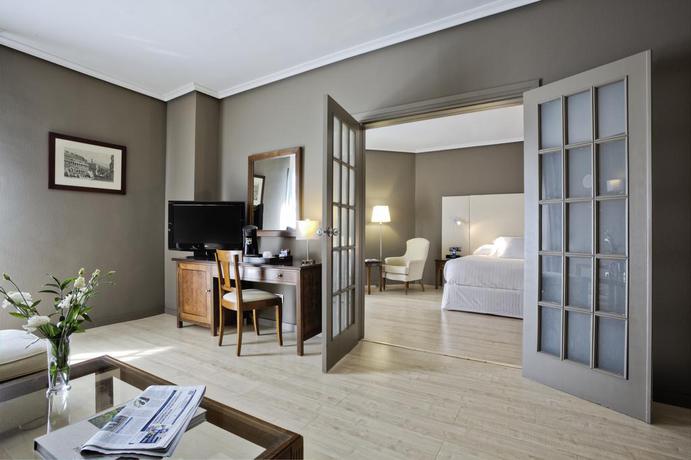 Hotel Barcelo V Centenario