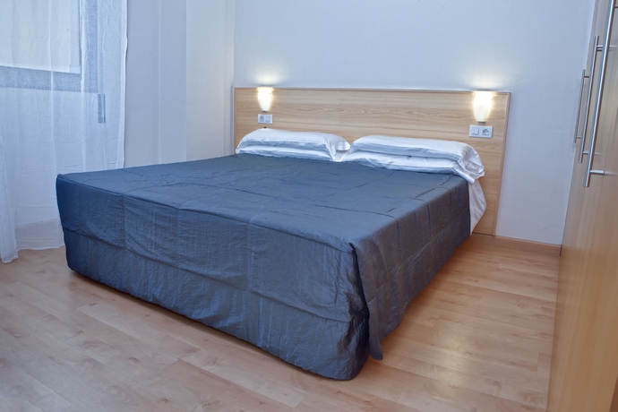 Hotel Barcelona Suites