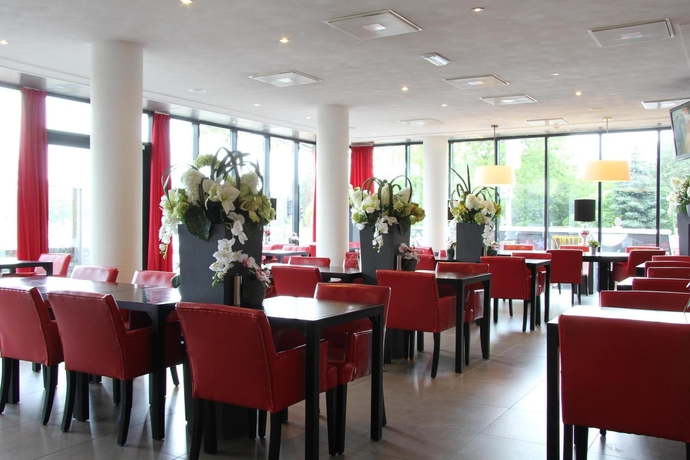 Hotel Bastion Rotterdam / Terbregseplein
