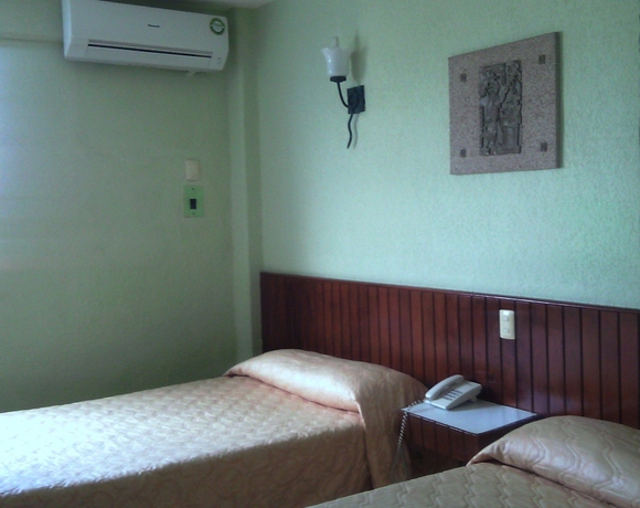 Hotel Batab