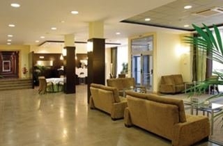 Hotel Be Smart Pamplona (antes Oasis Pamplona)
