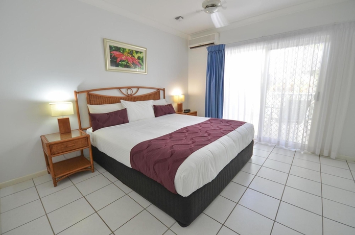 Hotel Beachfront On Trinity Apartme