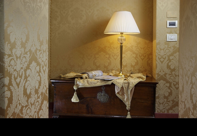 Hotel Becher