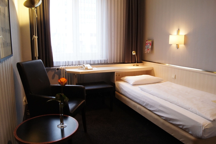 Hotel Berlin Plaza