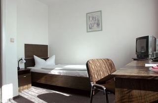 Hotel Berolina Airport